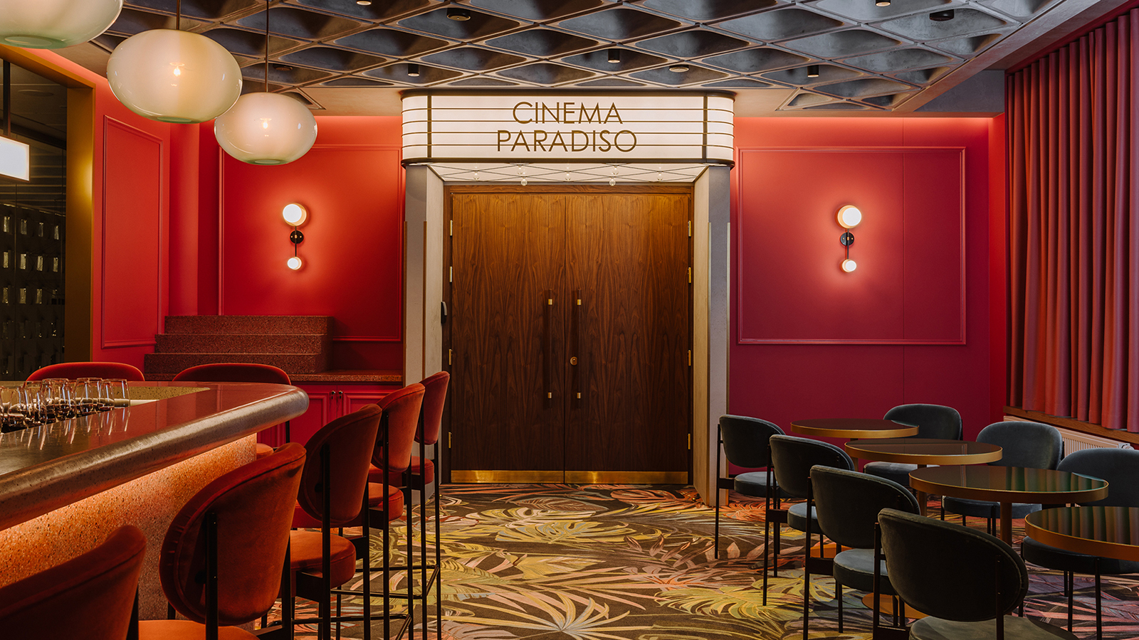 PURO Łódź Centrum Cinema Paardiso